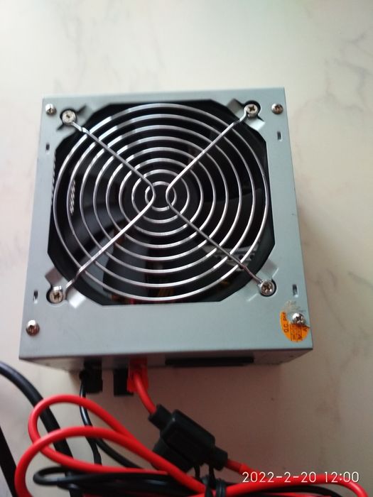 Зарядное устройство