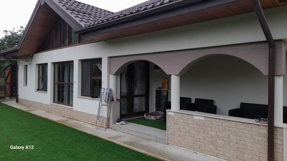 Vand Vila Lux-Exclusivista-Mobilata complet!