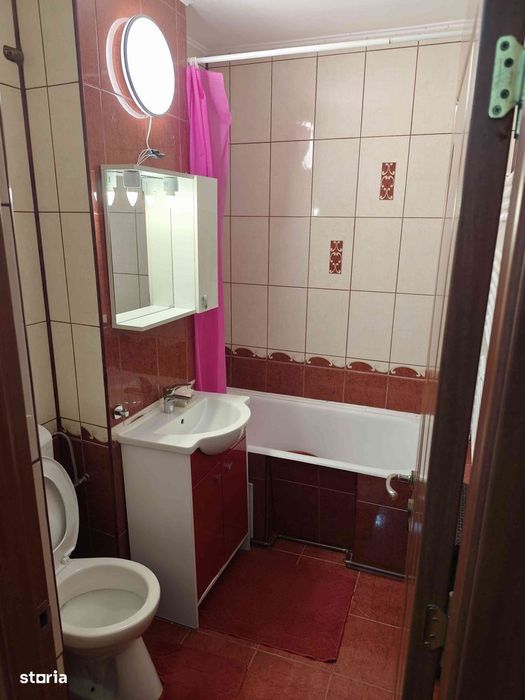 Garsonieră 30mp, etaj 2, gata de utilizare