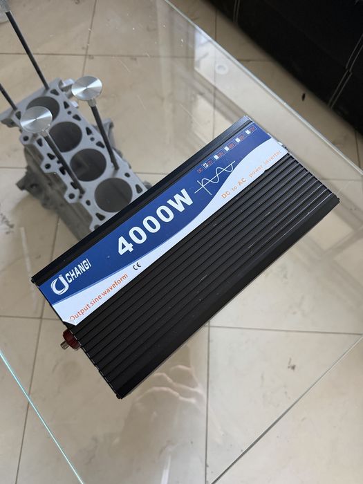 НОВ Инвертор преобразувател пълна синусоида захранване от 12V към 220V с мощност от 4000W