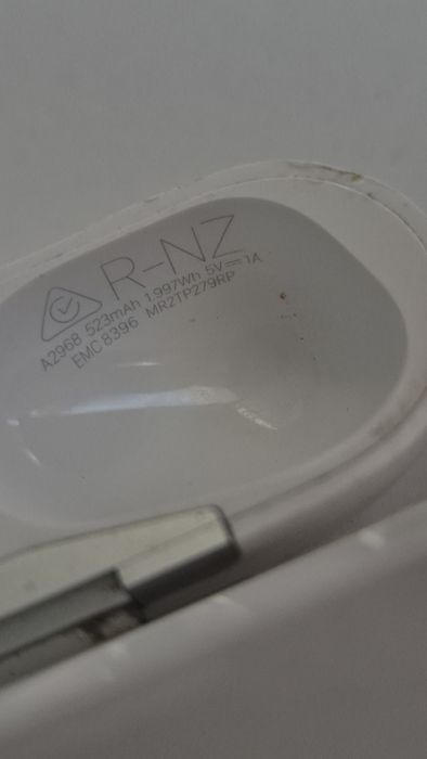 Оригинален кейс за AirPods Pro 2 (USB-C)