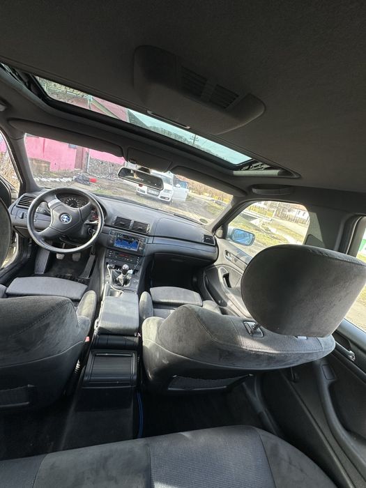 Vand bmw e 46 in stare buna