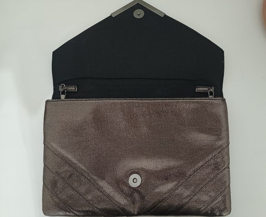 Продам клатчи новые