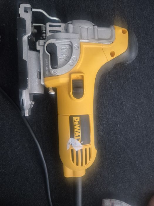 Dewalt / milwaukee / makita / bosch
