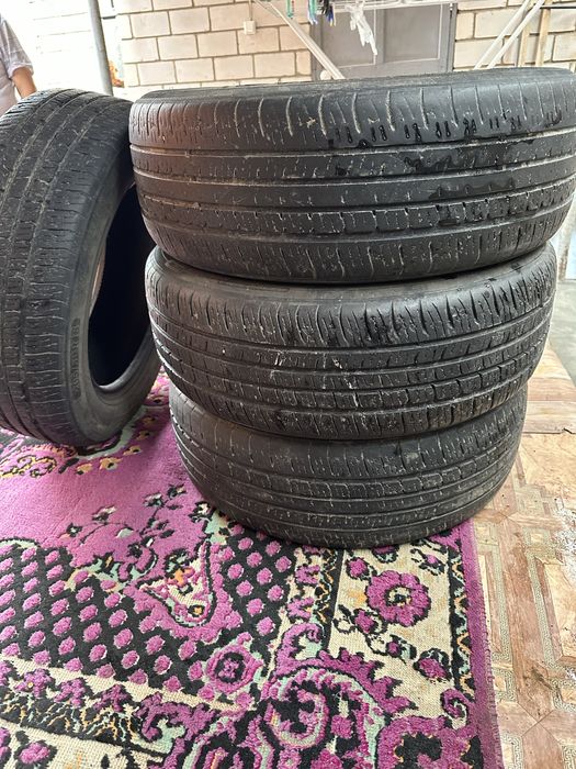 Срочно продам шины летние