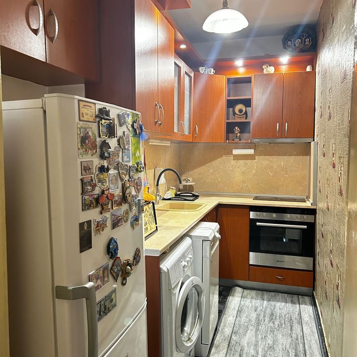 Продава се Тристаен апартамент в Пловдив, Изгрев - 65 кв.м за 746 €/кв.м - Снимка #3