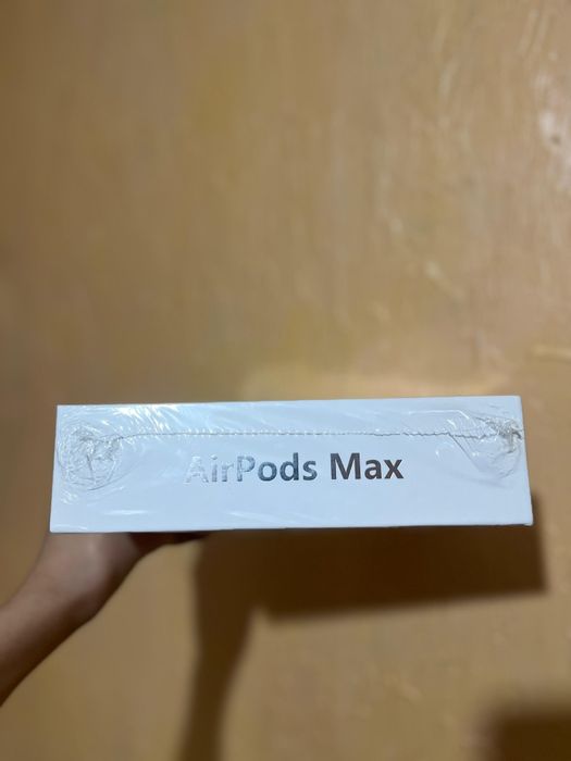 Продам AirPods Max