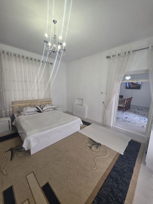 Кибрай тумани Ункӯргон маҳалласида 6 сотих 4 хона  уй сотилади.