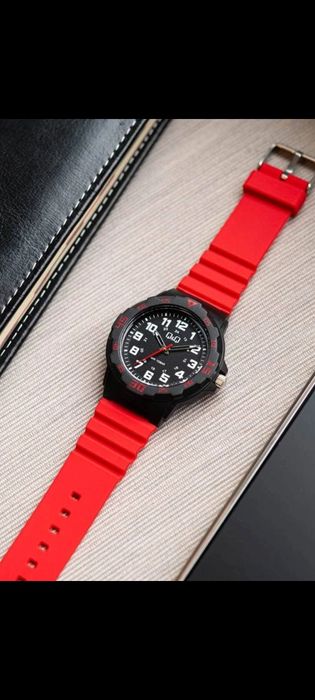 Часовник Q&Q 43 мм