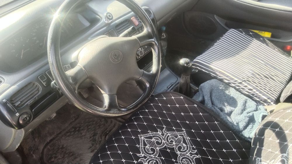 Мазда кронос хечбек