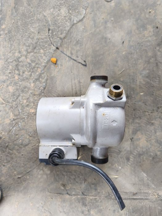 Pompă circulație centrală Junkers Bosch / Grundfos Type UP 15-50