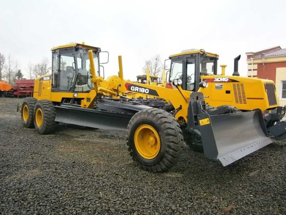 Автогрейдер XCMG GR165. XCMG GR180. XCMG GR215.