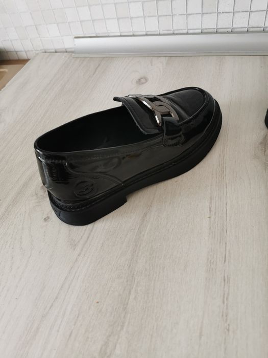 Pantofi Damă piele naturala lăcuita