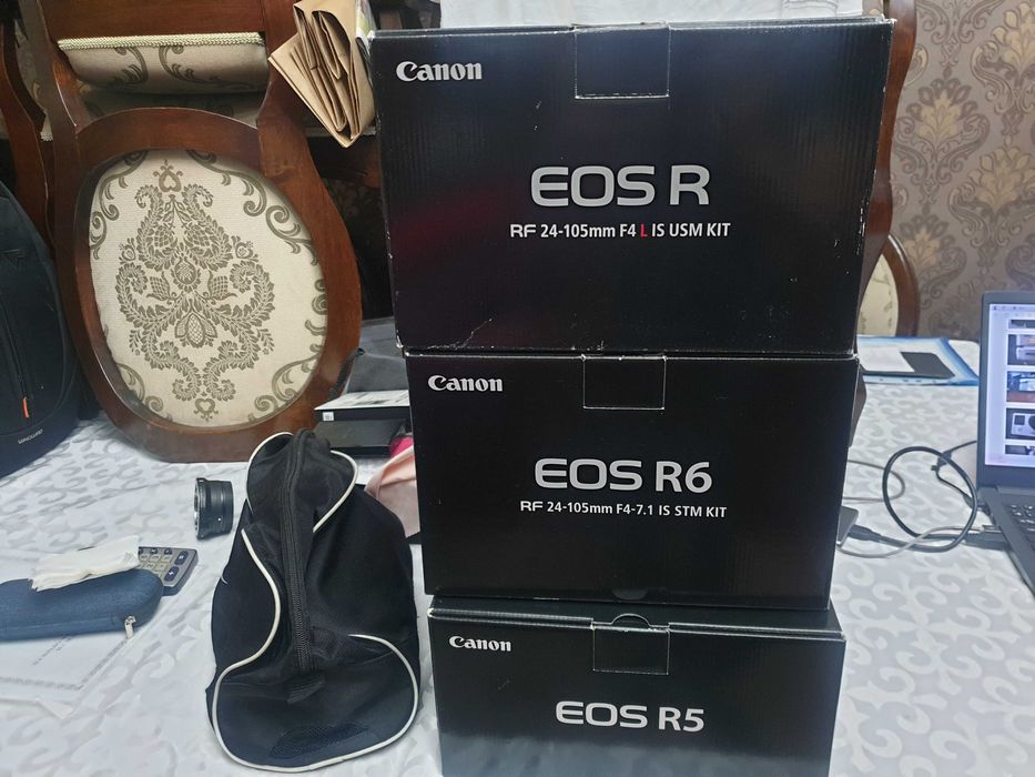 Кенон EF 100macro 2.8 новая в упаковке.запечатан