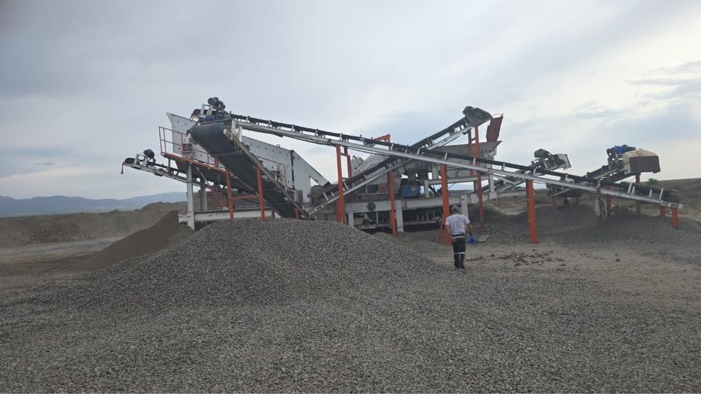 Услуги дробления.Мобильный Роторный дробильно-сортировочный комплекс