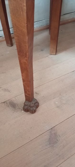 Vand set masa extensibila din nuc + 6 scaune