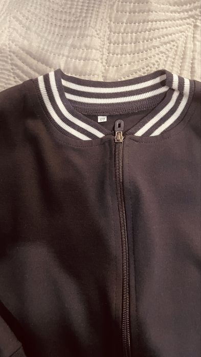 Продам школьные бомберы