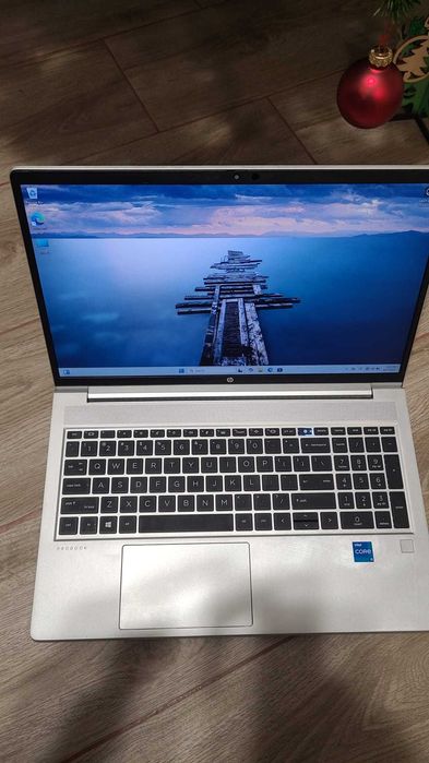 Laptop HP EliteBook 450 G8 , i5-1135G7 , 32 gb ram -tastatura luminata