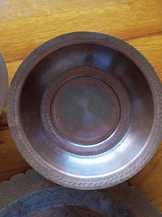 Продавам медни съдове