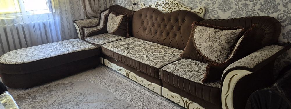 Уколок для гостинной