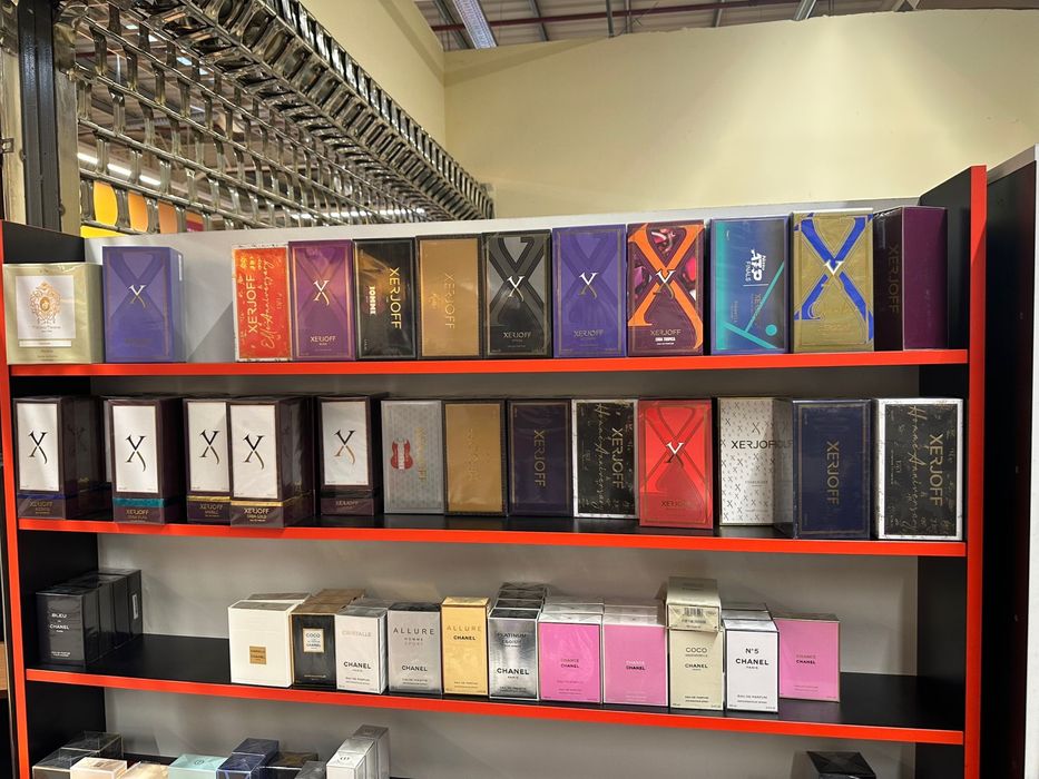 Parfumuri angro minim 10 buc