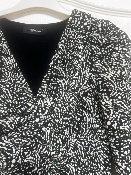 Платье в хорошем состоянии!