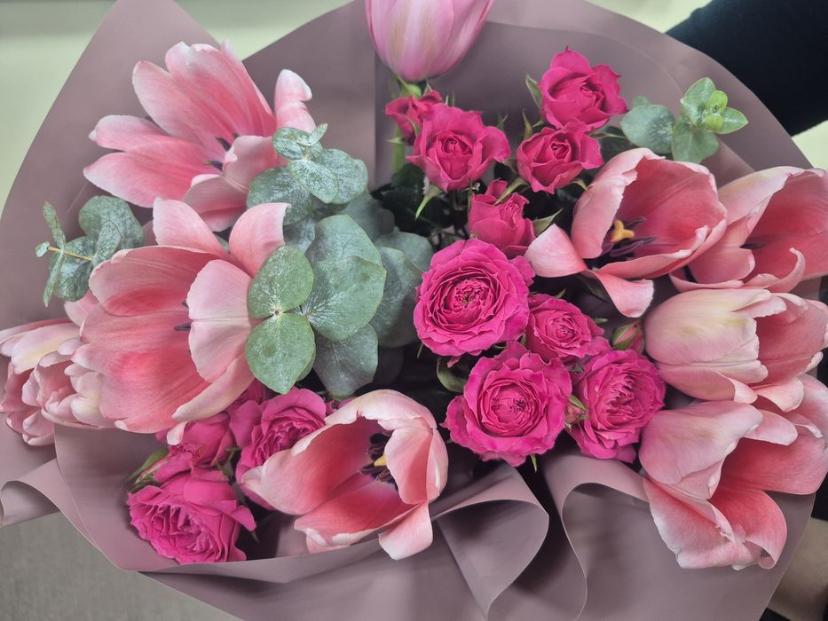 Свежие цветы. Продаю