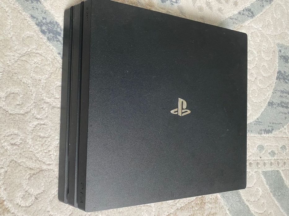 Sony PlayStation 4 pro 1TB