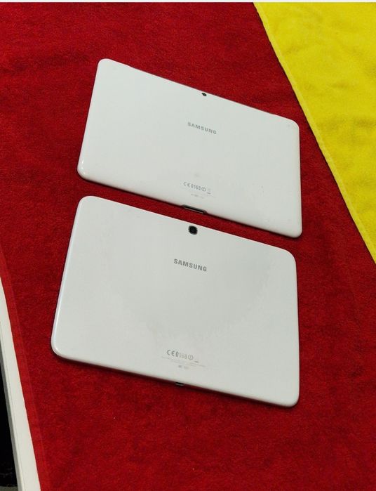 Tableta Samsung pentru piese sau colecție, fara accesorii, fără inform