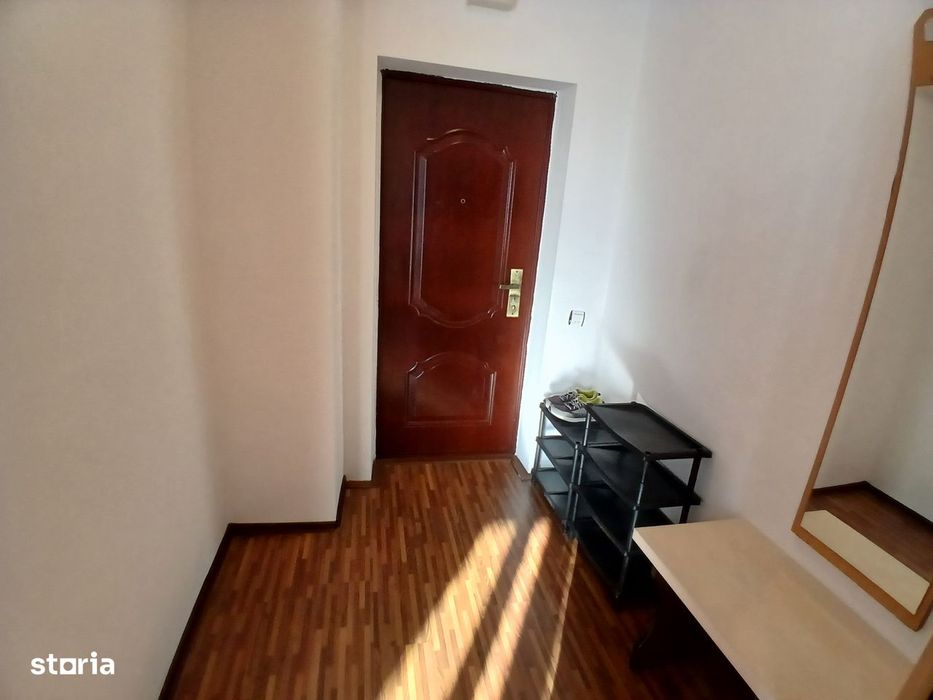 Vindem garsoniera Mobilata utilata bloc cu Lift