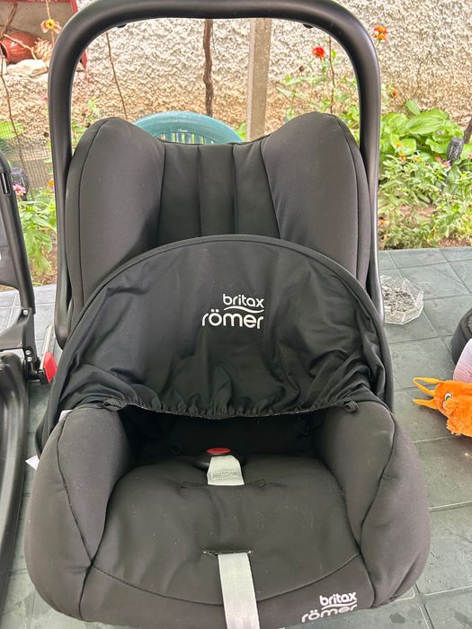Детско столче за кола Britax Römer Baby Safe, 0-13kг + isofix база