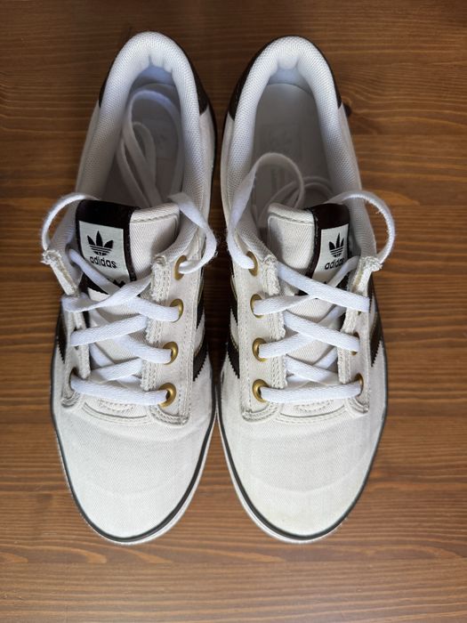 Pantofi sport Adidas Kiel 39 1/3