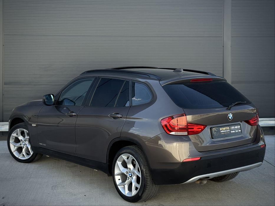 BMW X1 2.0d Euro5 177cp Automat Xdrive Panorama Garantie