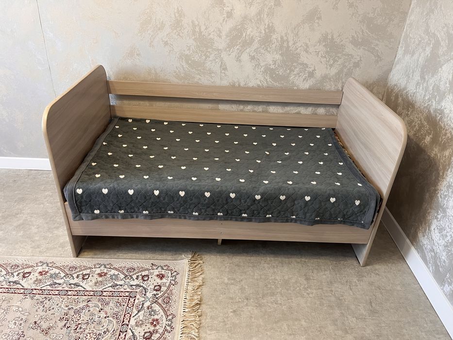 Продам детский кровать