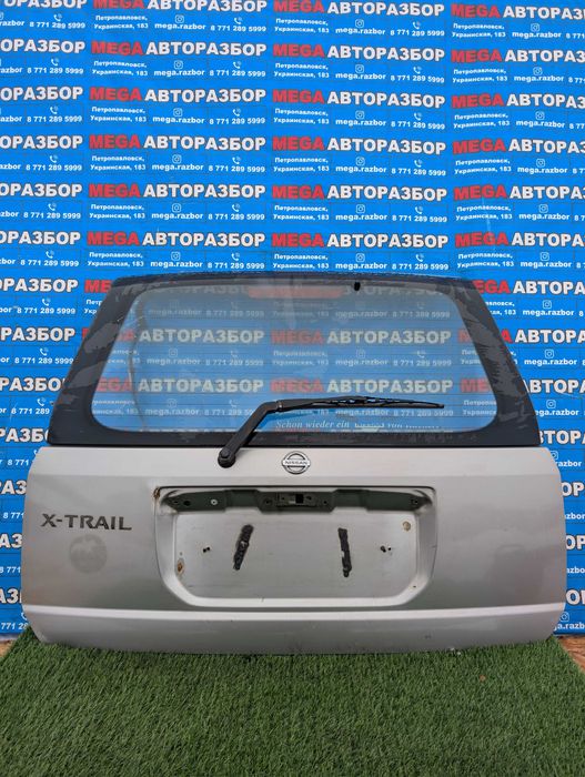 Крышка багажника на Nissan X-Trail T30 / Ниссан Х-Трейл Т30
