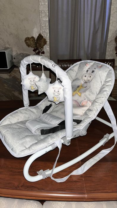 Продам шезлонг в отличном состоянии