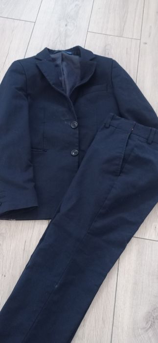 Школьная форма на мальчика 2-3 класс