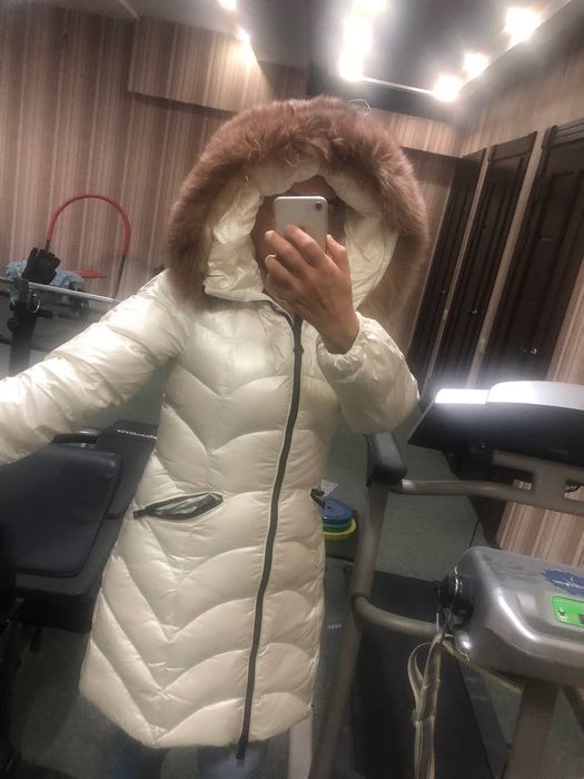 Куртка женская (пуховик)