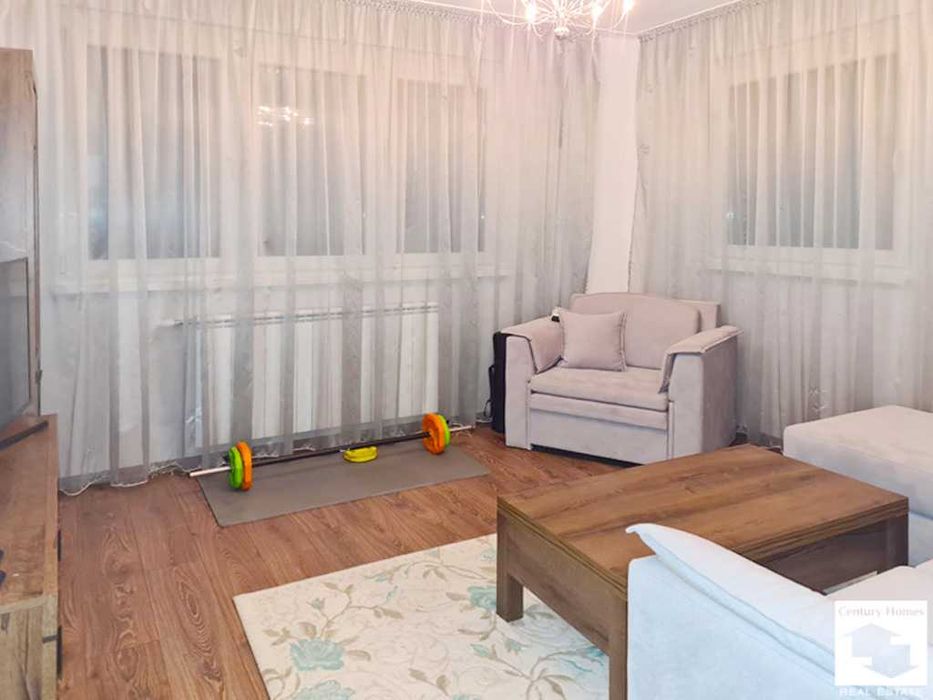 105578 Двуетажна къща, след основен ремонт, център  Велико Търново