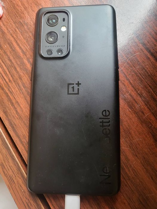 Смартфон One Plus 9 Pro