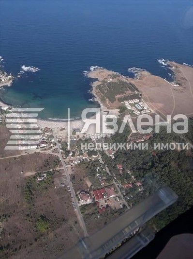 Продава се Парцел в Царево - 3000 кв.м за 80 €/кв.м - Снимка #2