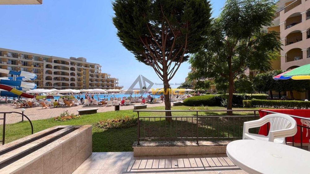 Просторен тристаен апартамент с морска гледка в к-с Midia Grand Resort, Ахелой