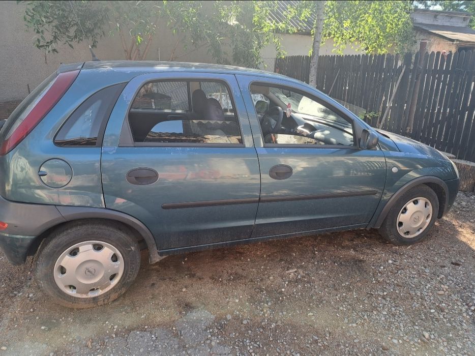 Opel corsa C 2001