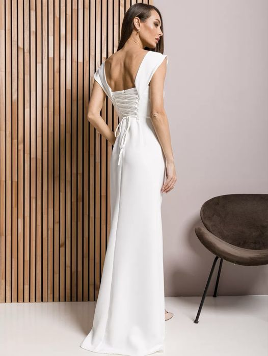 Новое платье , размер 44-46