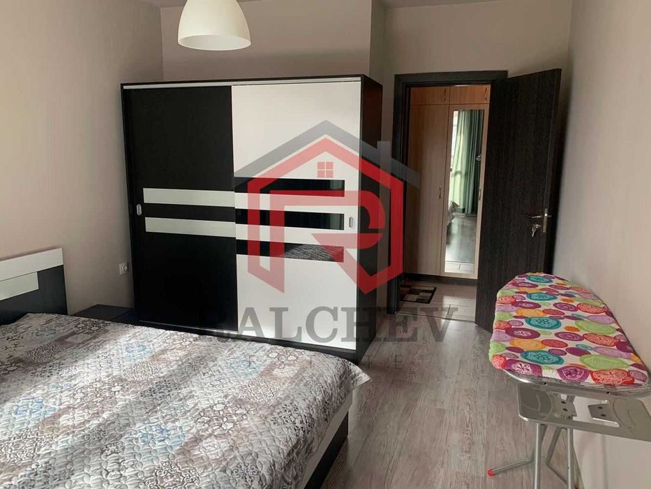 Двустаен апартамент под наем / Левски