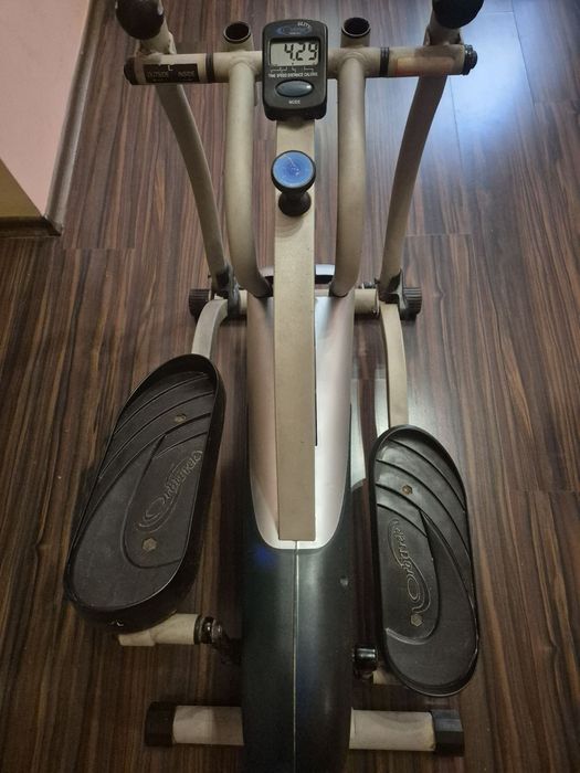 Продава Крос Тренажор