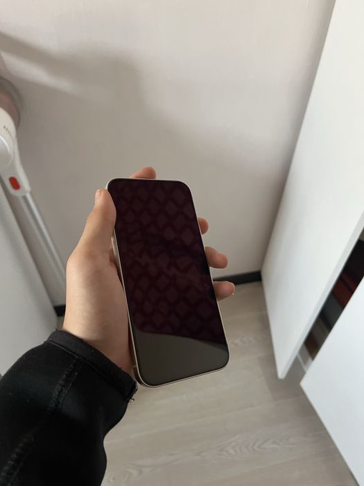 Продам iphone 12 128/76