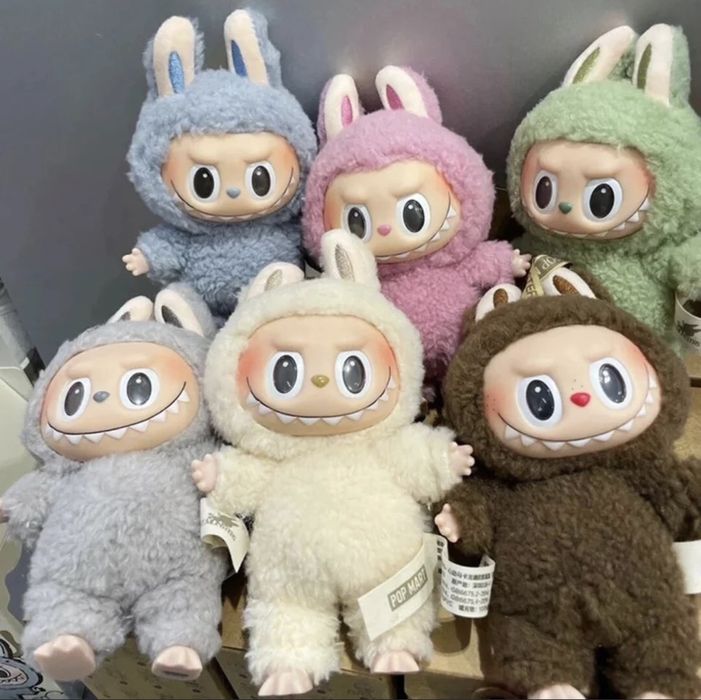 ПРОМО! Labubu Exciting Macaron 18см/Лабубу ключодържател Макарон