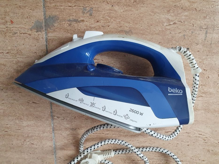 Aspirator, fier de călcat