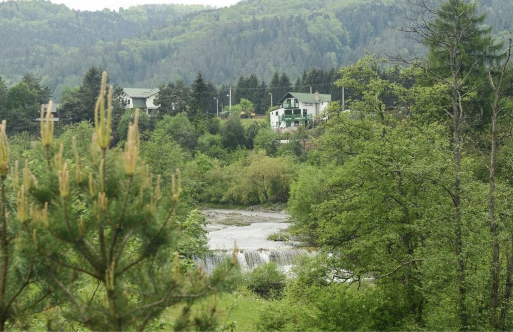 Inchiriezi, vand vila superba Brasov. Bradet